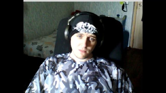 Вот он! Бесполезный без маски. PoleznyiBes