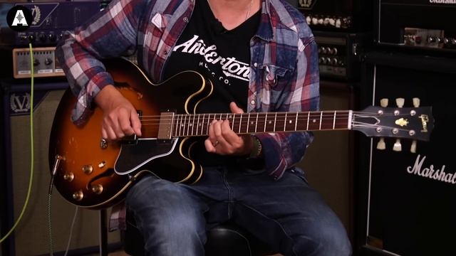 Is the Gibson ES-335 the Most Versatile Guitar Ever Made? - Custom Shop Reissues with Lee & Pete! смотреть онлайн