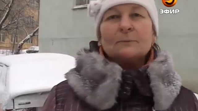 Перехват 19.03.13 Дерево упало на два автомобиля в поселке Дербышки. смотреть онлайн