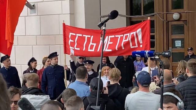 День рождения Московского Метрополитена. Парад поездов на Кольцевой линии 2022. Открытие Метро. смотреть онлайн