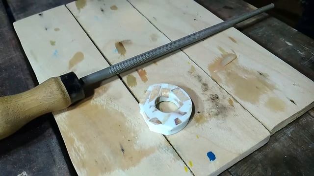 Кольцо из можжевельника и эпоксидной смолы своими руками DIY смотреть онлайн