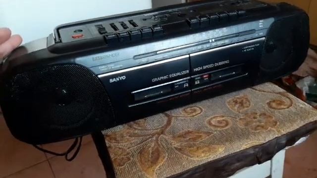 Sanyo MW735K stereo radio, double cassette recorder. Part 1. смотреть онлайн
