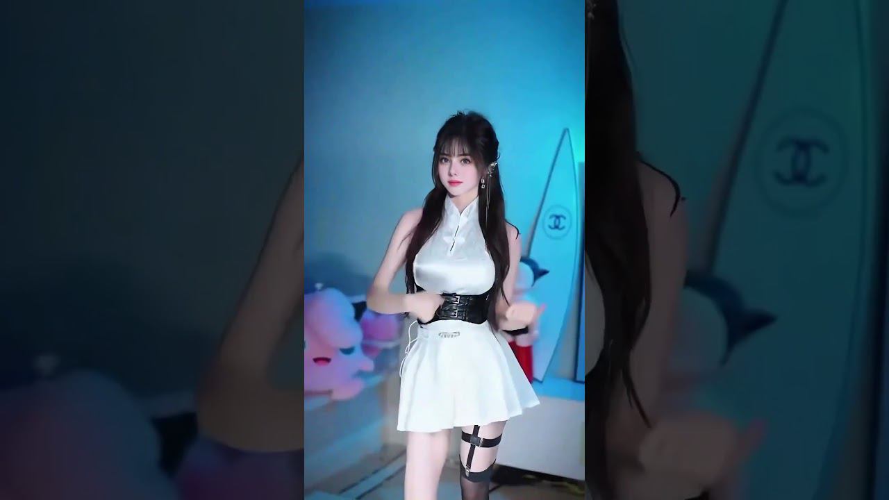 Like Ariana Grande смотреть онлайн