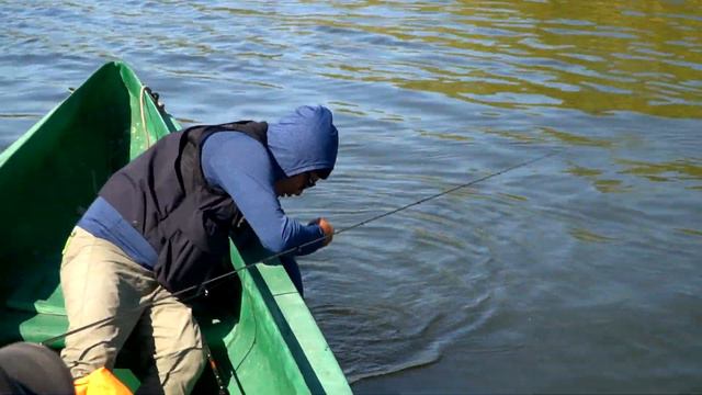 TICT в гостях у RB (Русская Блесна) - рыбалка на Волге. смотреть онлайн