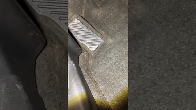 Убрали соль после зимы