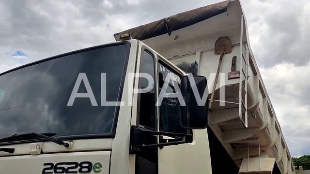 Ford Cargo 6x4 2628 Ano 2010 com Caçamba 10m³ a Venda смотреть онлайн