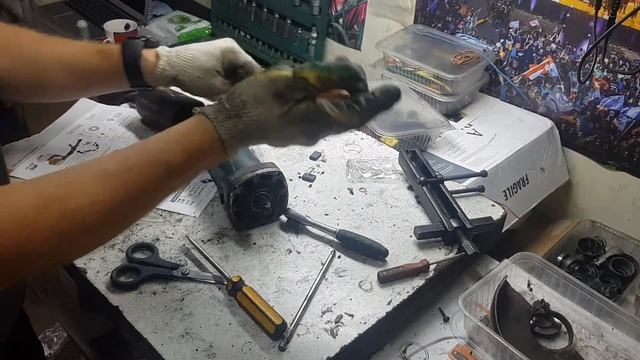 МАКИТА ушм 125 ремонт