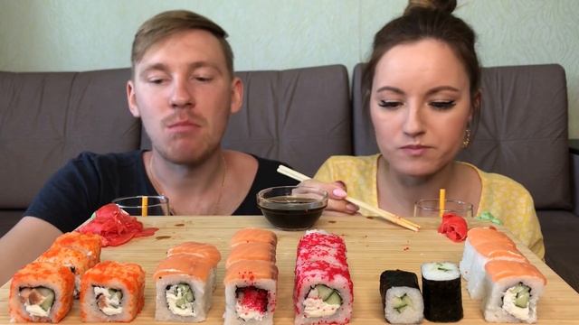 МУКБАНГ РОЛЛЫ | MUKBANG ROLLS ответы на вопросы!