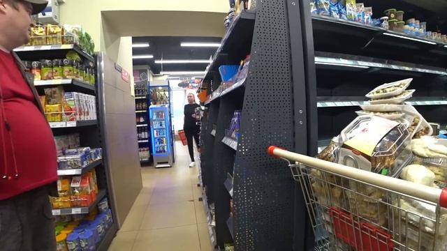 САМЫЙ БЕСПОЛЕЗНЫЙ "ПОЛИЦЕЙСКИЙ" РОССИИ| ПРОСРОЧКА ПАТРУЛЬ смотреть онлайн