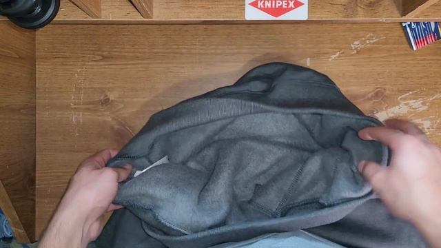 Unboxing a new Carhartt Heavyweight Hoodie! Quality is expensive but good Work Wear Is worth it! смотреть онлайн