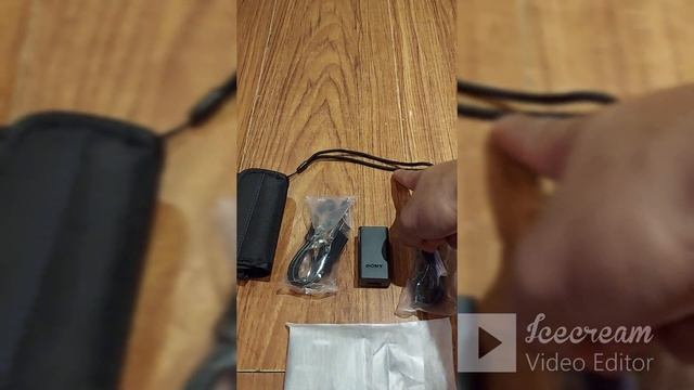 Unboxing of Sony DSC- W830 point and shoot camera.... смотреть онлайн