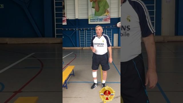 Норматив "ГТО" "Сгибание/разгибание рук в упоре лежа от гимнастической скамьи" смотреть онлайн