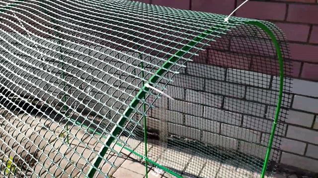 Выгул для кур и цыплят своими руками за 10 минут смотреть онлайн