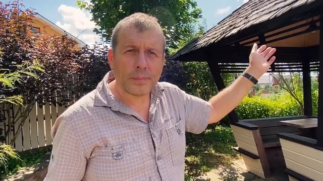 Пруд на дачном участке вокруг коттеджа? Ландшафтная архитектура?Садовый дизайн? смотреть онлайн