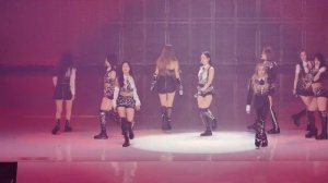 TWICE (트와이스) - "Go Hard" Concert (60FPS)