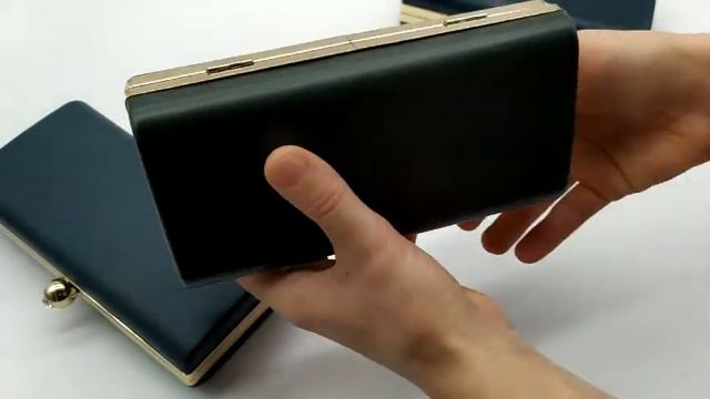 Кожаные клатчи (зеленый/морской волны матовый и с блеском) смотреть онлайн