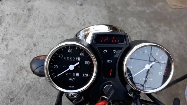 ვოლტაჟის საათის და ტემპერატურის მაძჩვენებელი ნამაზე смотреть онлайн
