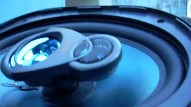 Автомагнитола PIONEER MVH-150UB + колонки MYSTERY Calypso MC-6943 смотреть онлайн