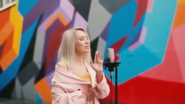 Красивое исполнение песни. Деспасито на русском языке.