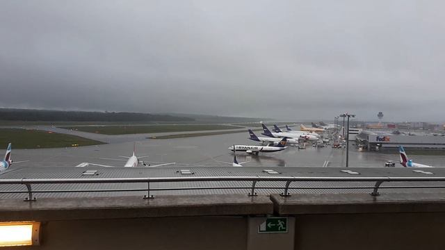 747 take off смотреть онлайн