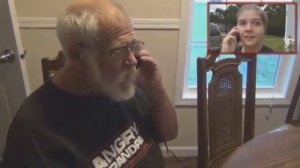 ЗЛОГО ДЕДА ВЫСЕЛЯЮТ ИЗ ДОМА-(ПРАНК!)