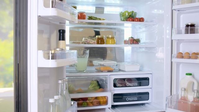 Sharp SJ-EX820FSL Four Door Fridge Freezer EN смотреть онлайн