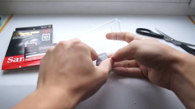 ОНЛАЙН ТРЕЙД.РУ  Карта памяти SanDisk Extreme Pro SDHC 32Gb UHS-I 9590 MBs SDSDXXG-032G-GN4IN