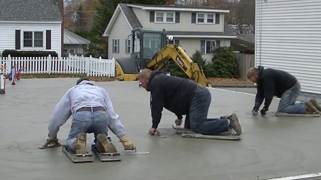 Learn How To Finish Concrete Smooth | Steel Trowel Concrete смотреть онлайн