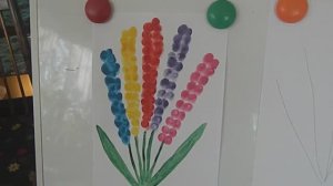 НЕТРАДИЦИОННОЕ РИСОВАНИЕ. Занятие в младшей группе.  Гиацинты рисуем пальчиком