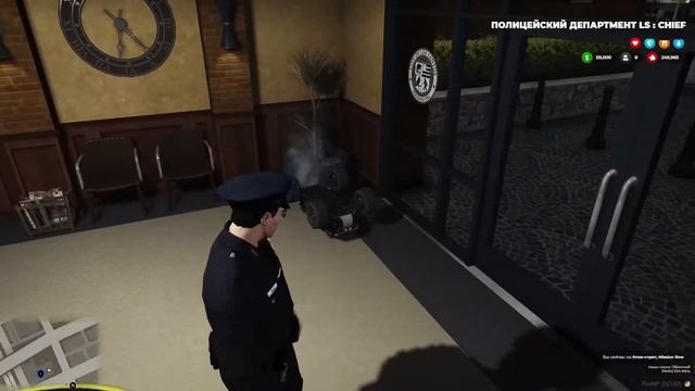 Игра в слоты+NRP (заезжают в пд на маленьких машинках) смотреть онлайн