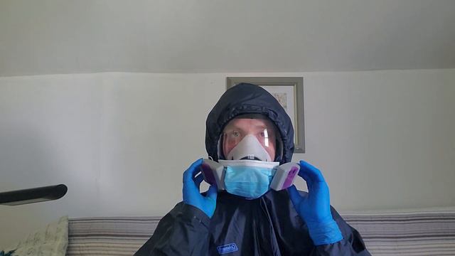 Мій захисний костюм смотреть онлайн