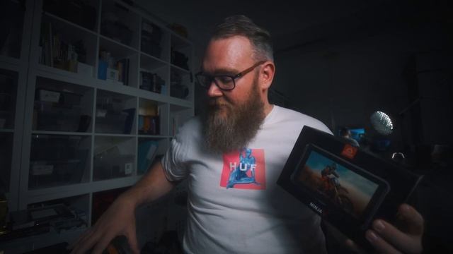 Atomos Ninja V! I finally got one... Black Friday Sales - Vlog 001 смотреть онлайн