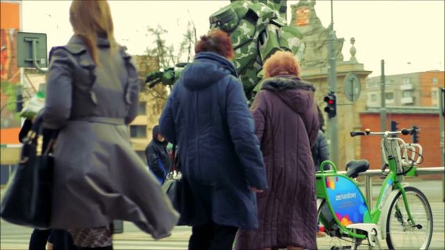 Titanfall 3 meter Atlas cosplay смотреть онлайн