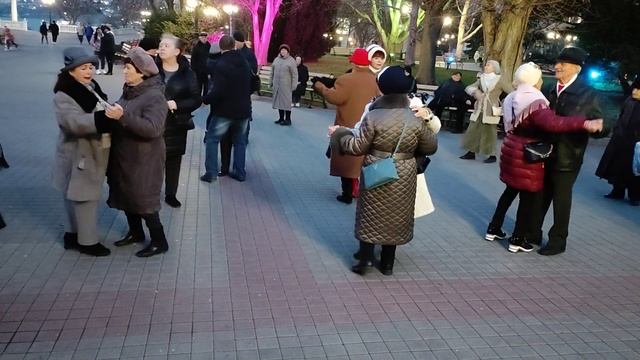 17.02.23 - Танцы на Приморском бульваре - Севастополь - Сергей Соков смотреть онлайн