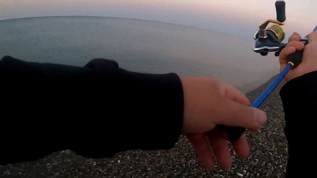 Rockfishing Sochi (part 1). Морская рыбалка в Сочи. Ловля ставриды на бомбарду. смотреть онлайн