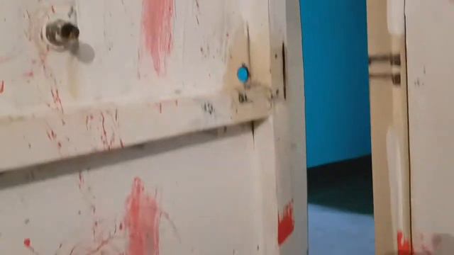 Эльдар Богунов показывает актёрскую игру про обман с замком смотреть онлайн
