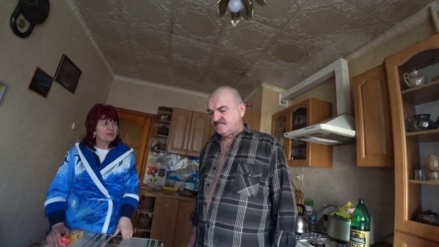 ДЯДЯ КОЛЯ ПРОБУЕТ САМЫЙ ОСТРЫЙ СОУС TABASCO!!! смотреть онлайн