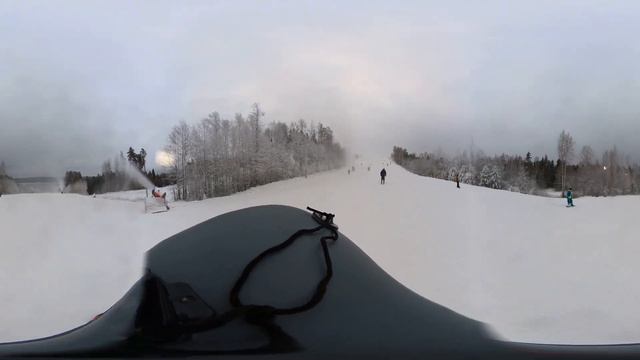 Красное озеро панорама спуска.