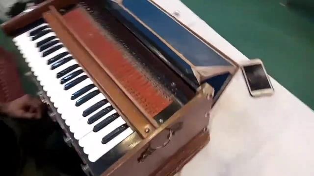 Harmonium Guide | Pastor Saleem Bashir | Harmonium guide lesson 1 | How to play harmonium | смотреть онлайн