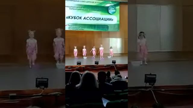 Студия танца "карамель" г.Алупка "хрюшечки" смотреть онлайн