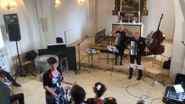 Min Elskling (E. Taube ‒ O. Brandenburg), K. Mougaard, V. Ushakov, S. Stavitskaya смотреть онлайн