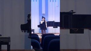 песня Нью-йорк,  Нью-йорк исполняет Олеся Лещёва