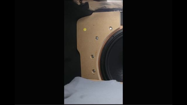 How to Seal IB / Infinite Baffle Subs in Trunk of a Car - Mounting, Sealing, Orientation смотреть онлайн