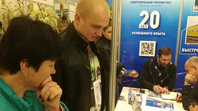 Обзор выставки Flower Expo Ukraine2019 Новинки в мире цветов,флористики; Цирк Цветов смотреть онлайн