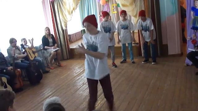 Дебют - Молодая Дружина (SERIOUS BREAKING SCHOOL) смотреть онлайн
