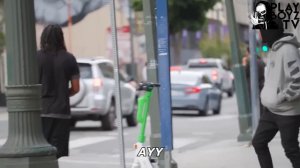 СНОВА ПЯЛЮСЬ НА БАНДОСОВ (ПРАНК)