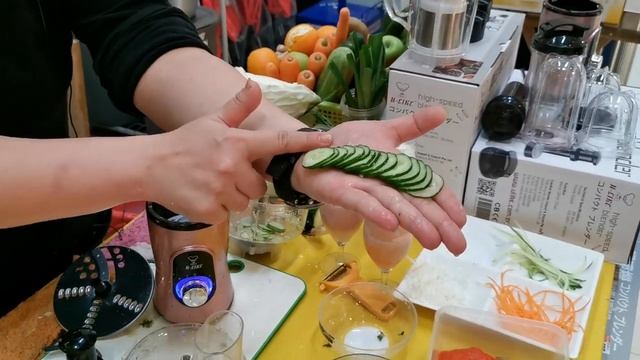 U-LIKE Blender Tutorial Video (Food Processor) смотреть онлайн