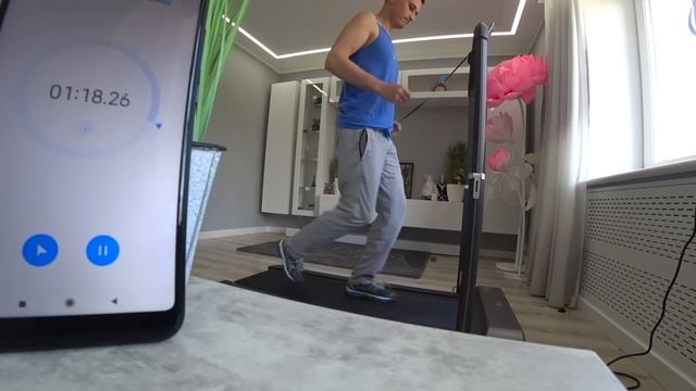 XIAOMI ну это слишком КРУТО! Умная и складная беговая дорожка WalkingPad R1 PRO Global в деле