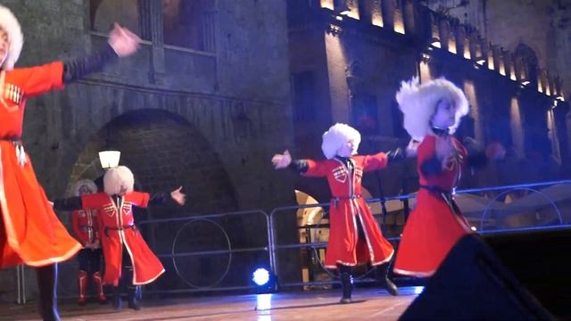 Ансамбль "КАВКАЗ" танец Горский г.Асколи Пичено Италия смотреть онлайн