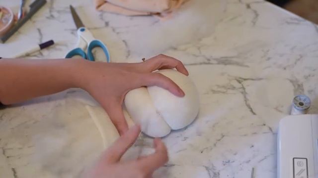 How To Make A Waldorf Doll Head | Tutorial By Wild Willow Dolls смотреть онлайн